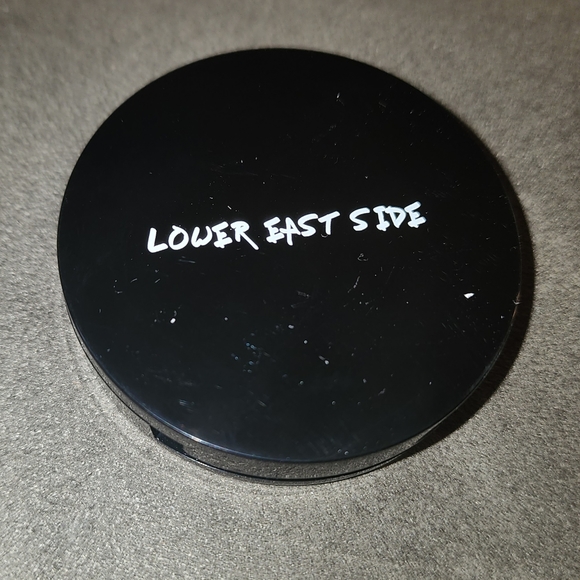 LES Lower East Side Cream Bronzer - Skyscraper, 0.14 oz. - Picture 3 of 3